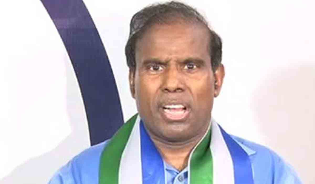 KA Paul | నన్ను గెలిపిస్తే మీరు షాక్ అయ్యే అభివృద్ధి చేస్తా KA Paul | నన్ను గెలిపిస్తే మీరు షాక్ అయ్యే అభివృద్ధి చేస్తా