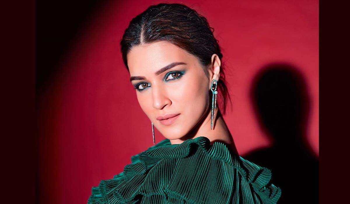 Kriti Sanon | బాలీవుడ్‌ హీరోలను కృతి సనన్‌ అంతమాట అన్నదా..? సోషల్‌ మీడియాలో కామెంట్స్‌ వైరల్‌..!