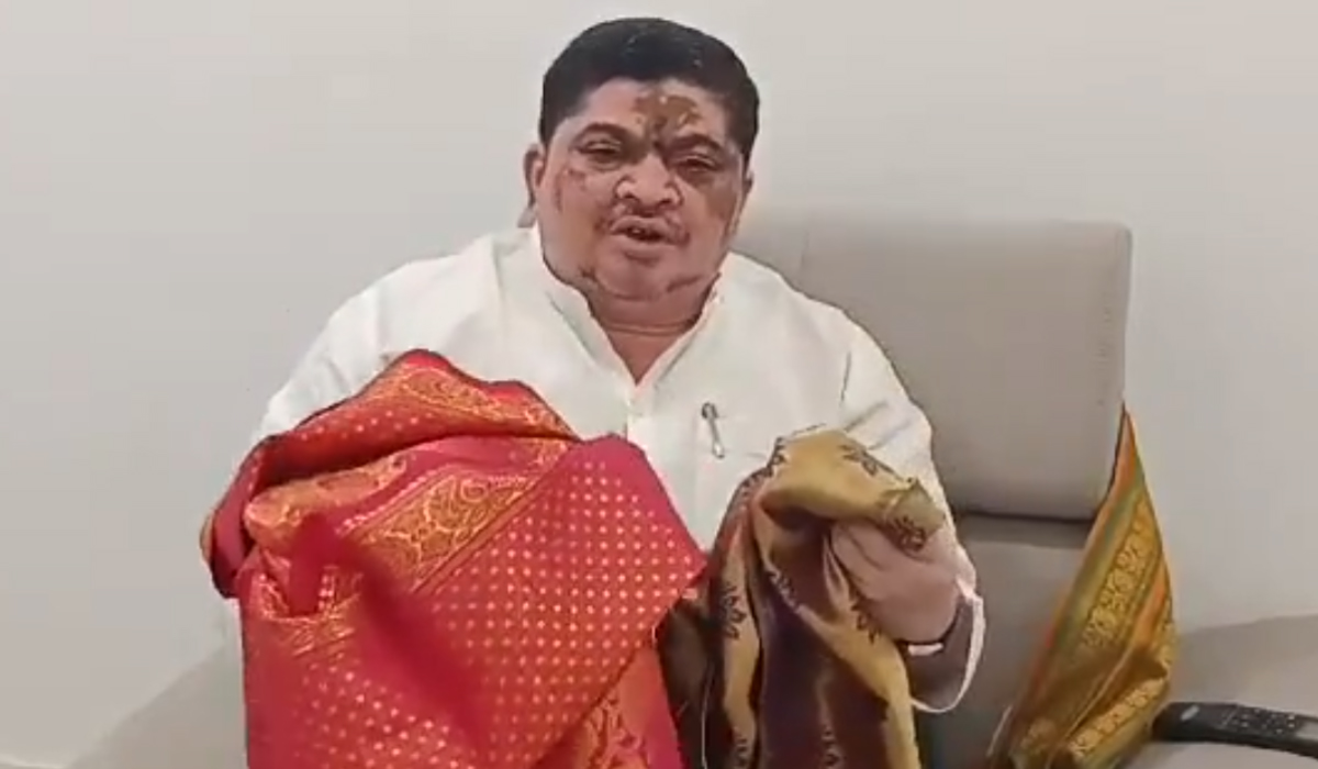 Minister Ponnam | మర్యాదలు..సన్మానాలకు చేనేత వస్త్రాలు వాడండి Minister Ponnam | మర్యాదలు..సన్మానాలకు చేనేత వస్త్రాలు వాడండి