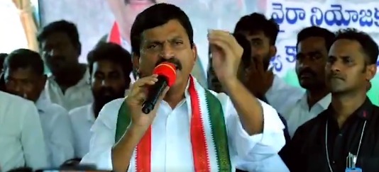 ఫోన్ ట్యాపింగ్ కేసులో దోషులను శిక్షిస్తాం: మంత్రి పొంగులేటి ఫోన్ ట్యాపింగ్ కేసులో దోషులను శిక్షిస్తాం: మంత్రి పొంగులేటి