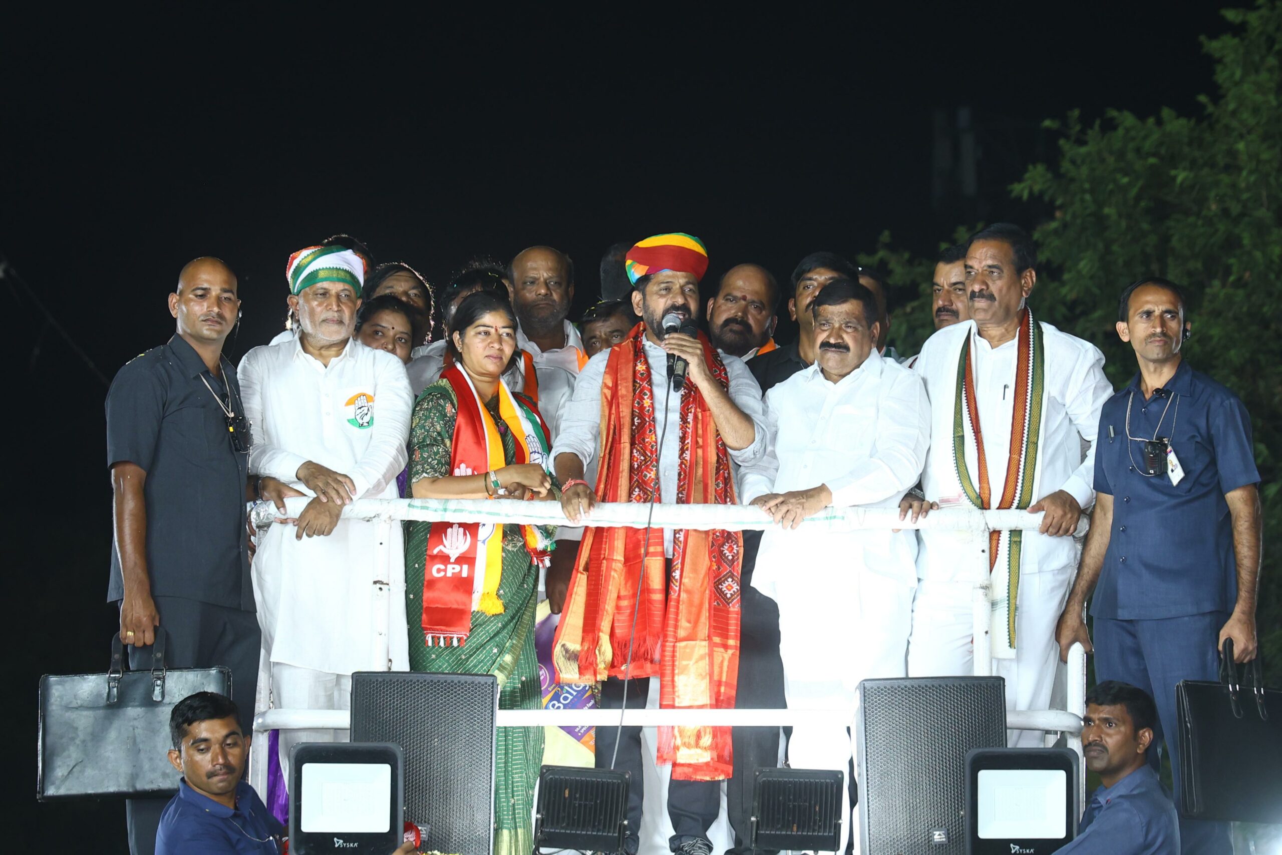 తెలంగాణలో బీజేపీని భహిష్కరించాలి: సీఎం రేవంత్రెడ్డి తెలంగాణలో బీజేపీని భహిష్కరించాలి: సీఎం రేవంత్రెడ్డి