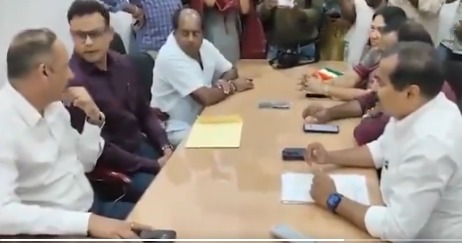 రేవంత్రెడ్డికి ఢిల్లీ పోలీసుల సమన్లు రేవంత్రెడ్డికి ఢిల్లీ పోలీసుల సమన్లు