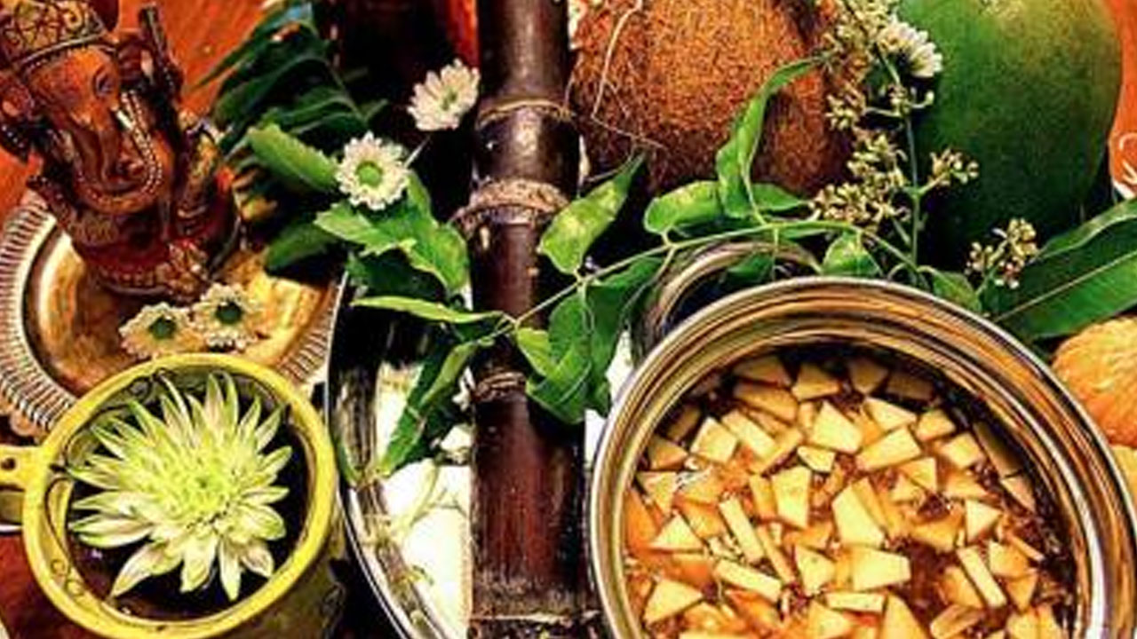 Ugadi 2024 | క్రోధి సంవత్సరం అంటే తెలుసా..? అంతా కోపాలు.. యుద్ధ వాతావరణమేనటా..? Ugadi 2024 | క్రోధి సంవత్సరం అంటే తెలుసా..? అంతా కోపాలు.. యుద్ధ వాతావరణమేనటా..?