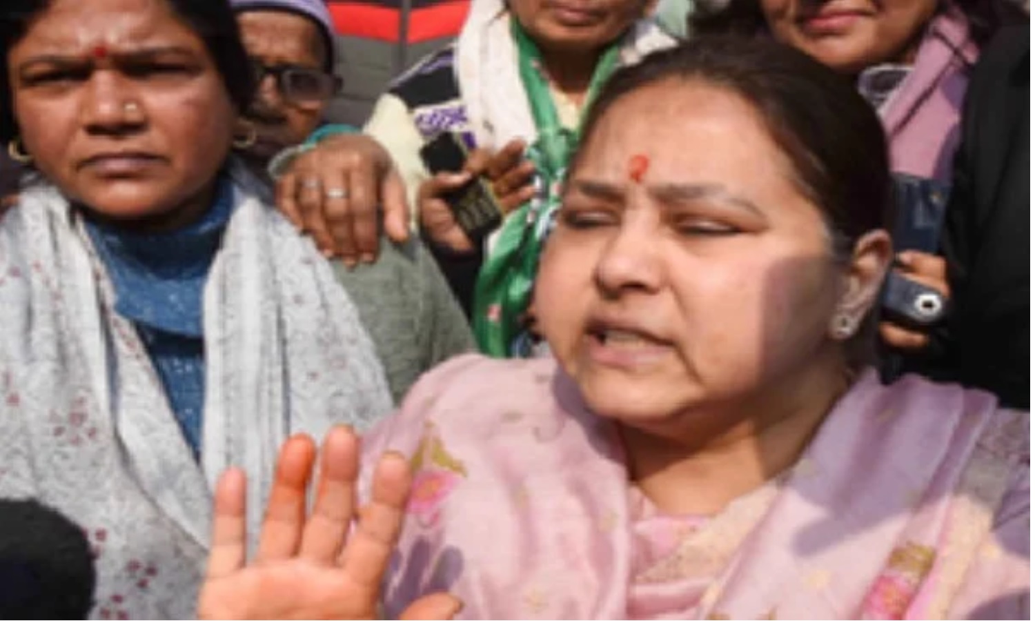మోదీని జైలుకు పంపుతాం.. మీసా భారతి సంచలన వ్యాఖ్యలు మోదీని జైలుకు పంపుతాం.. మీసా భారతి సంచలన వ్యాఖ్యలు
