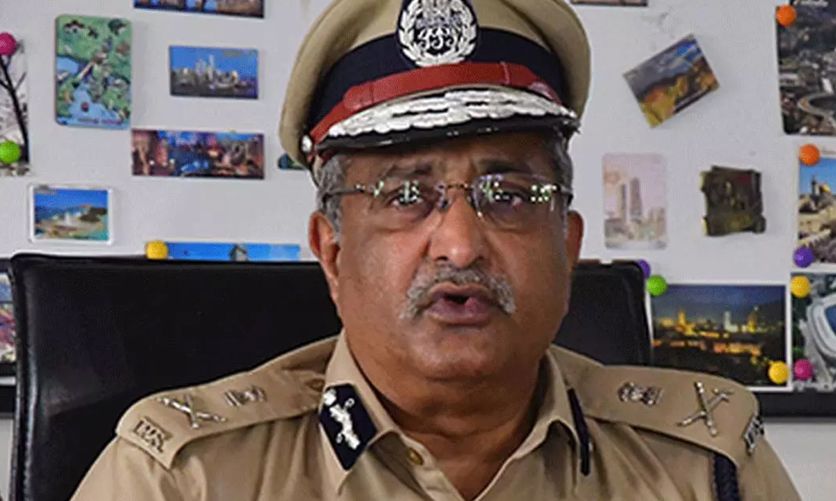 AB Venkateswara Rao | పోస్టింగ్ రోజునే పదవీ విరమణ నాకే దక్కింది: ఏబీ.వెంకటేశ్వర్లు AB Venkateswara Rao | పోస్టింగ్ రోజునే పదవీ విరమణ నాకే దక్కింది: ఏబీ.వెంకటేశ్వర్లు