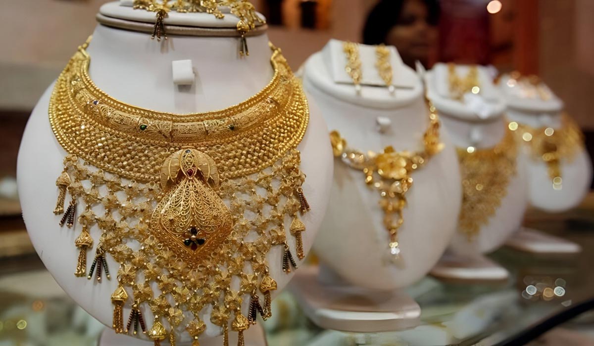 Gold Rates | రాఖీ పండుగ రోజున బంగారం కొనుగోలుదారులకు రిలీఫ్.. నేడు మార్కెట్లో ధరలు ఇవే..! Gold Rates | రాఖీ పండుగ రోజున బంగారం కొనుగోలుదారులకు రిలీఫ్.. నేడు మార్కెట్లో ధరలు ఇవే..!