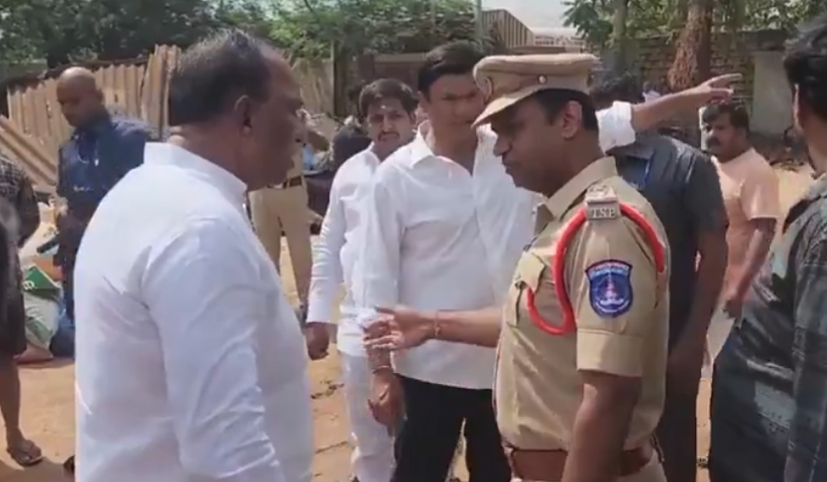 Malla Reddy | సుచిత్ర భూ వివాదంలో సీఎంను కలుస్తా.. వాస్తవాలు వివరిస్తా: మల్లారెడ్డి Malla Reddy | సుచిత్ర భూ వివాదంలో సీఎంను కలుస్తా.. వాస్తవాలు వివరిస్తా: మల్లారెడ్డి