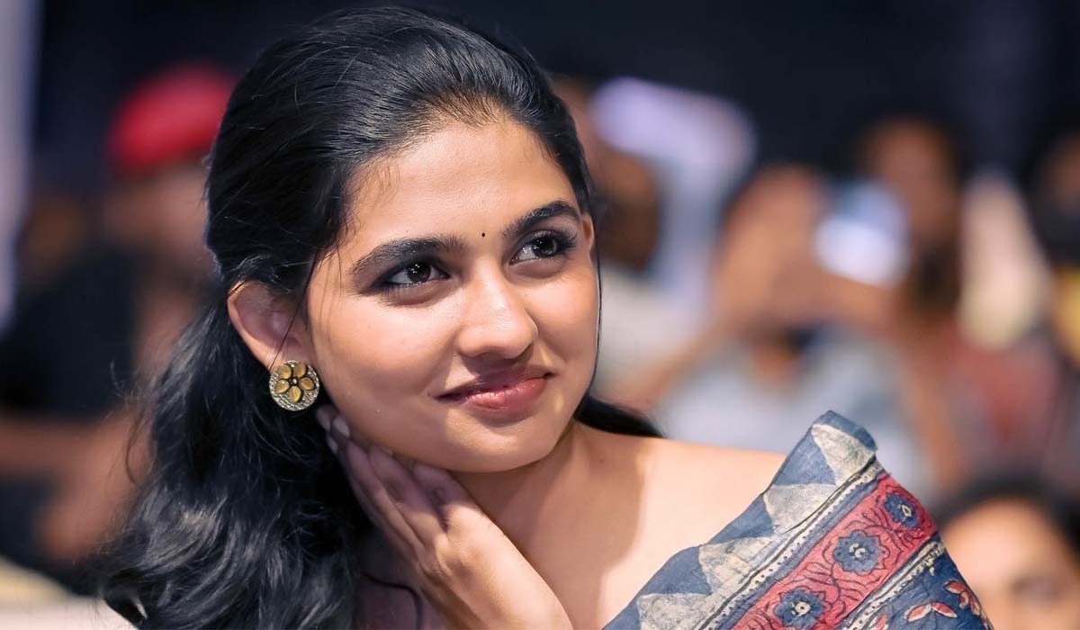 Mamitha Baiju | లక్కీ ఛాన్స్ కొట్టేసిన ప్రేమలు బ్యూటీ మమితా బైజు Mamitha Baiju | లక్కీ ఛాన్స్ కొట్టేసిన ప్రేమలు బ్యూటీ మమితా బైజు