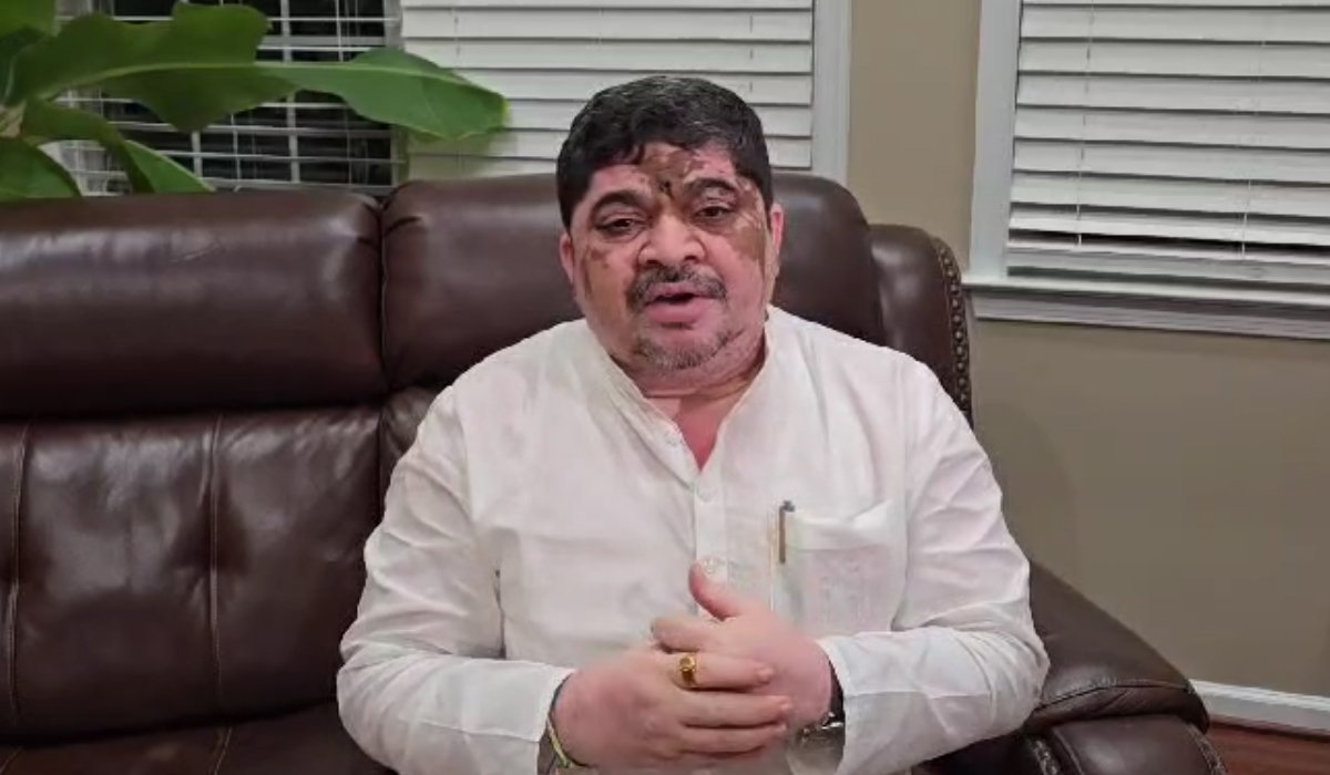 మహిళలకు ఫ్రీ బస్ను జీర్ణించుకోలేకపోతున్న మోదీ: మంత్రి పొన్నం మహిళలకు ఫ్రీ బస్ను జీర్ణించుకోలేకపోతున్న మోదీ: మంత్రి పొన్నం