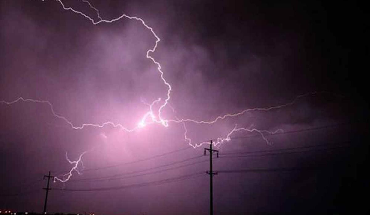 Weather Update | మరో రెండురోజులు వడగాలులు.. ఆ తర్వాతే వర్షాలు..! Weather Update | మరో రెండురోజులు వడగాలులు.. ఆ తర్వాతే వర్షాలు..!