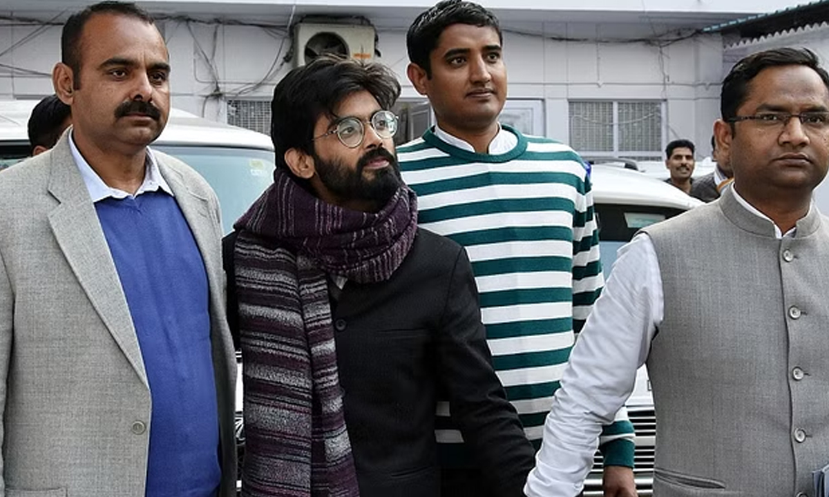Sharjeel Imam | విద్యార్థి కార్యకర్త షర్జీల్ ఇమామ్కు ఢిల్లీ కోర్టు బెయిల్ Sharjeel Imam | విద్యార్థి కార్యకర్త షర్జీల్ ఇమామ్కు ఢిల్లీ కోర్టు బెయిల్