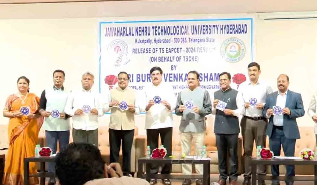 TS EAPCET 2024 | టీఎస్ ఎప్సెట్ -2024 ఫలితాలు విడుదల.. టాపర్స్ అంతా ఏపీ విద్యార్థులే.. TS EAPCET 2024 | టీఎస్ ఎప్సెట్ -2024 ఫలితాలు విడుదల.. టాపర్స్ అంతా ఏపీ విద్యార్థులే..