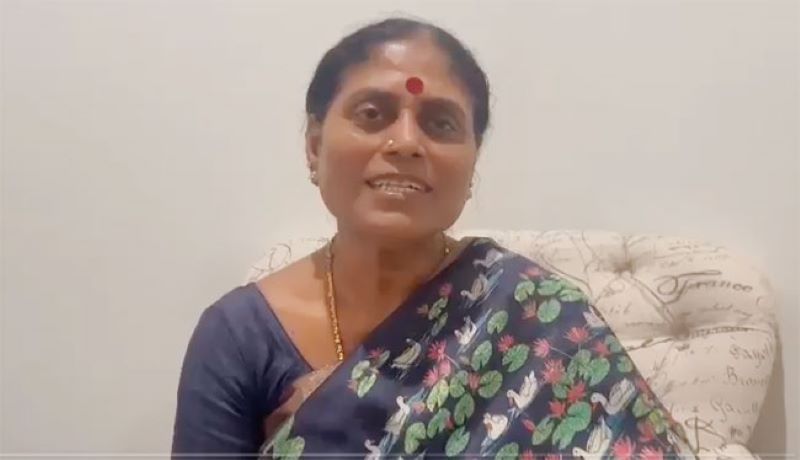 YS Vijayamma | వైఎస్ ఆర్ బిడ్డ షర్మిలను ఎంపీగా గెలిపించండి YS Vijayamma | వైఎస్ ఆర్ బిడ్డ షర్మిలను ఎంపీగా గెలిపించండి