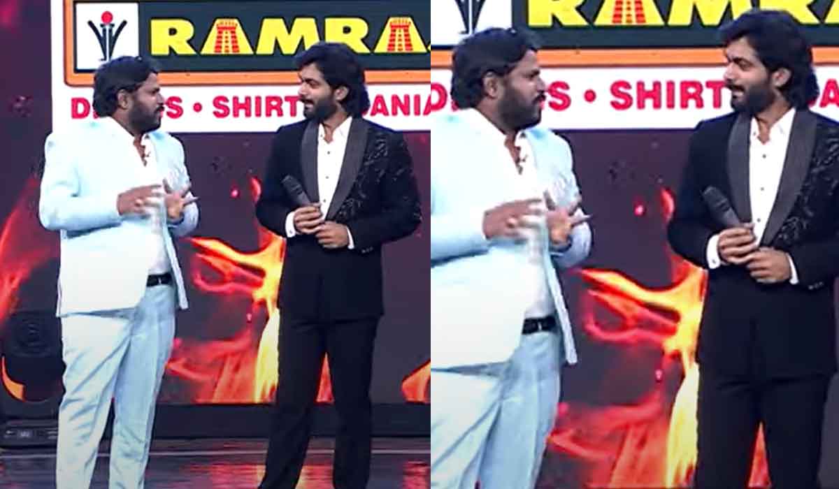Anil Ravipudi| ఐపీఎల్ వివాదాన్ని మళ్లీ కెలికిన హైపర్ ఆది.. క్రికెట్ ఫ్యాన్స్ జోలికి వెళ్లొద్దన్న అనీల్ రావిపూడి Anil Ravipudi| ఐపీఎల్ వివాదాన్ని మళ్లీ కెలికిన హైపర్ ఆది.. క్రికెట్ ఫ్యాన్స్ జోలికి వెళ్లొద్దన్న అనీల్ రావిపూడి