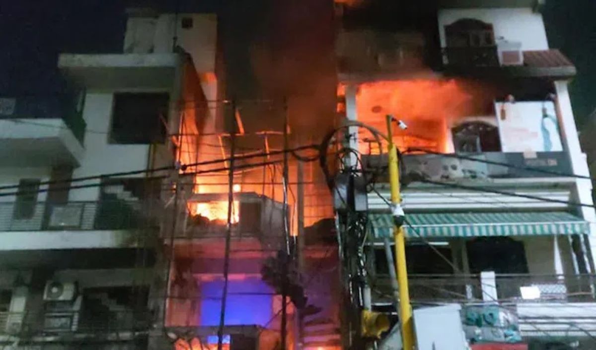 Delhi hospital fire | ఢిల్లీ అగ్నిప్రమాదంలో ఏడుగురు నవజాత శిశువులు మృతి Delhi hospital fire | ఢిల్లీ అగ్నిప్రమాదంలో ఏడుగురు నవజాత శిశువులు మృతి