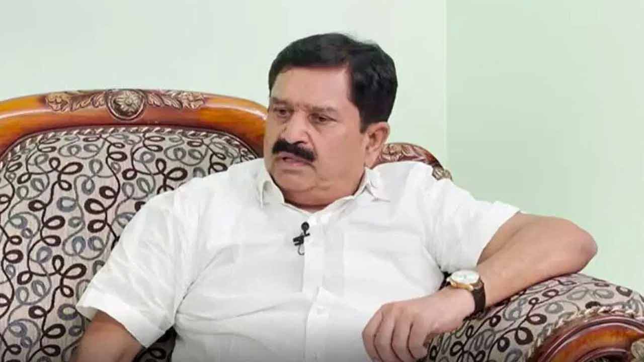 పాలమూరు అభివృద్ధి కోసం కొట్లాడా : మన్నె శ్రీనివాస్ రెడ్డి పాలమూరు అభివృద్ధి కోసం కొట్లాడా : మన్నె శ్రీనివాస్ రెడ్డి
