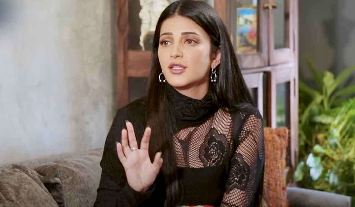 Shruti Haasan| బ్రేకప్ తర్వాత శృతి హాసన్ ఏం చేస్తుంది.. సంచలన్ పోస్ట్తో అందరు షాక్..! Shruti Haasan| బ్రేకప్ తర్వాత శృతి హాసన్ ఏం చేస్తుంది.. సంచలన్ పోస్ట్తో అందరు షాక్..!