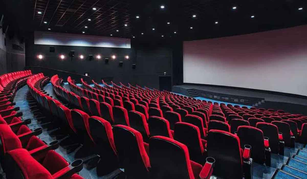 Ticket Price: టికెట్ రూ.200.. ఇకపై థియేటర్లు, మల్టీఫ్లెక్సులలో అన్ని షోలకు ఒకటే రేటు Ticket Price: టికెట్ రూ.200.. ఇకపై థియేటర్లు, మల్టీఫ్లెక్సులలో అన్ని షోలకు ఒకటే రేటు