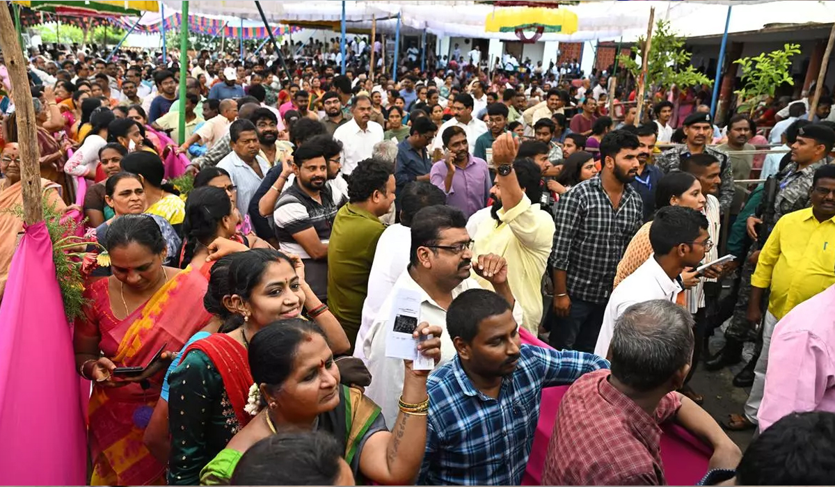 AP | మార్పుకే ఏపీ ఓటు?.. రికార్డుస్థాయిలో ఓటింగ్ నమోదు AP | మార్పుకే ఏపీ ఓటు?.. రికార్డుస్థాయిలో ఓటింగ్ నమోదు