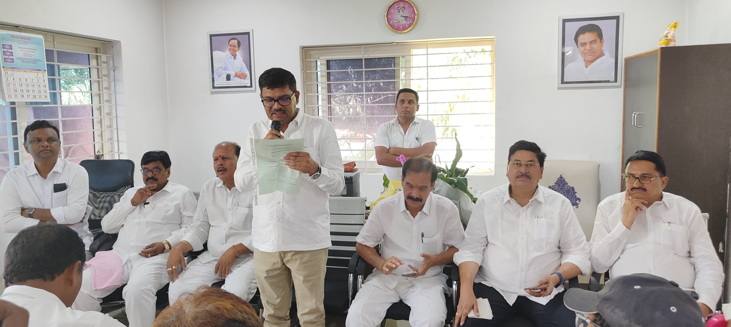 అక్రమ కేసులను న్యాయబద్ధంగా ఎదుర్కొంటాం అక్రమ కేసులను న్యాయబద్ధంగా ఎదుర్కొంటాం