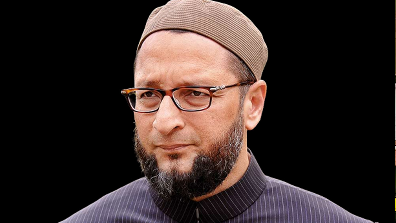 Asaduddin Owaisi | హైదరాబాద్ లోక్సభ స్థానంలో అసదుద్దీన్ వెనుకంజ.. ఆధిక్యంలో బీజేపీ Asaduddin Owaisi | హైదరాబాద్ లోక్సభ స్థానంలో అసదుద్దీన్ వెనుకంజ.. ఆధిక్యంలో బీజేపీ