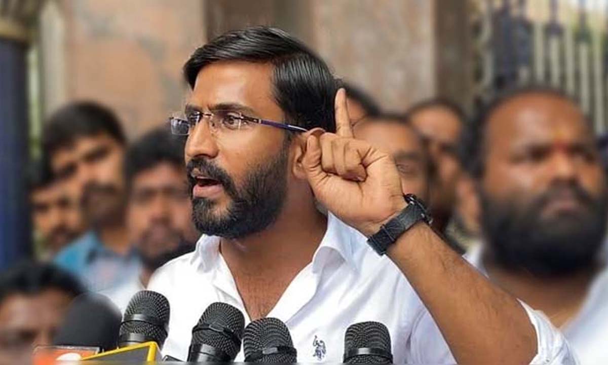నీట్పై 24న ఢిల్లీలో నిరసన … కాంగ్రెస్ ఎమ్మెల్సీ బల్మూరి వెంకట్ నీట్పై 24న ఢిల్లీలో నిరసన … కాంగ్రెస్ ఎమ్మెల్సీ బల్మూరి వెంకట్