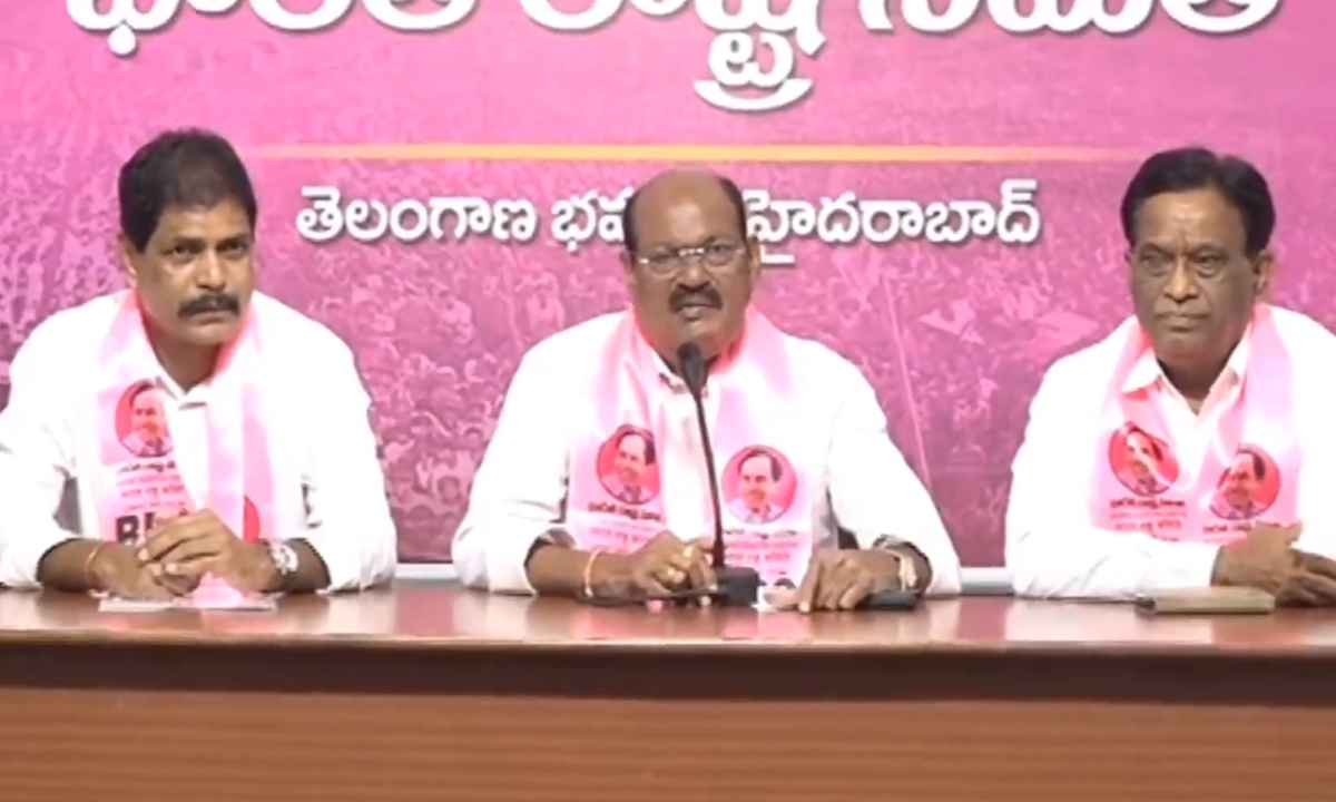 పోచారంది ఆత్మవంచన.. దయ్యాలు వేదాలు వల్లించినట్లుంది పోచారంది ఆత్మవంచన.. దయ్యాలు వేదాలు వల్లించినట్లుంది