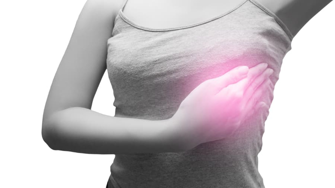 Cancer symptoms | మీలో ఈ లక్షణాలు ఉన్నాయా.. అయితే వెంటనే క్యాన్సర్ పరీక్షలు చేయించుకోండి..! Cancer symptoms | మీలో ఈ లక్షణాలు ఉన్నాయా.. అయితే వెంటనే క్యాన్సర్ పరీక్షలు చేయించుకోండి..!