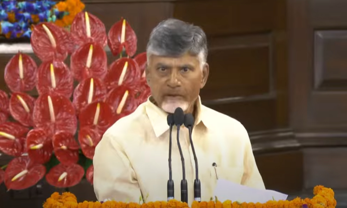 AP Cabinet: ఏపీ కేబినెట్ కీలక నిర్ణయాలు ఏంటంటే? AP Cabinet: ఏపీ కేబినెట్ కీలక నిర్ణయాలు ఏంటంటే?