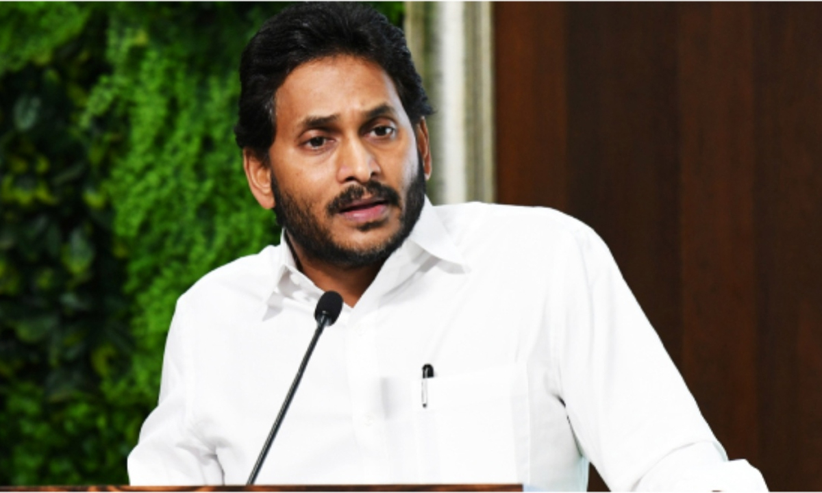 YCP | వైసీపీ ఓటమికి బాధ్యుడు ఒకే ఒక్కడు జగన్! YCP | వైసీపీ ఓటమికి బాధ్యుడు ఒకే ఒక్కడు జగన్!