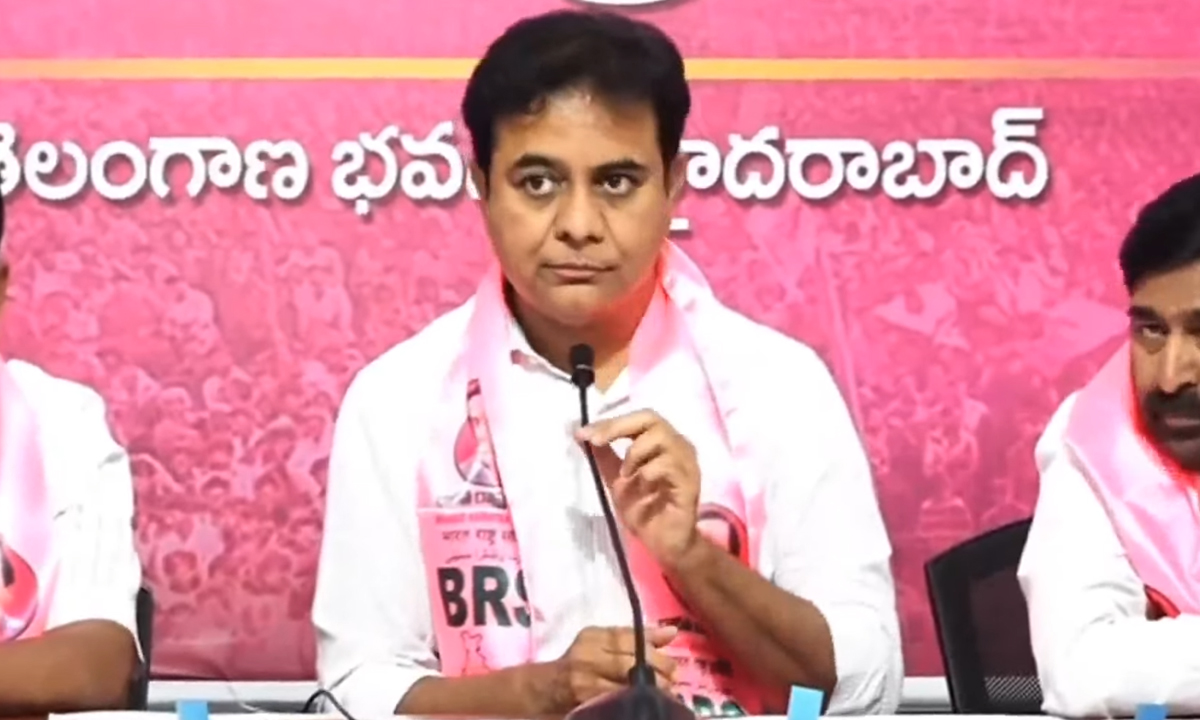 గోబెల్స్ తలదించుకునేలా సీఎం రేవంత్ రెడ్డి అబద్ధాలు …బీఆరెస్ వర్కింగ్ ప్రెసిడెంట్ కేటీఆర్ ధ్వజం గోబెల్స్ తలదించుకునేలా సీఎం రేవంత్ రెడ్డి అబద్ధాలు …బీఆరెస్ వర్కింగ్ ప్రెసిడెంట్ కేటీఆర్ ధ్వజం