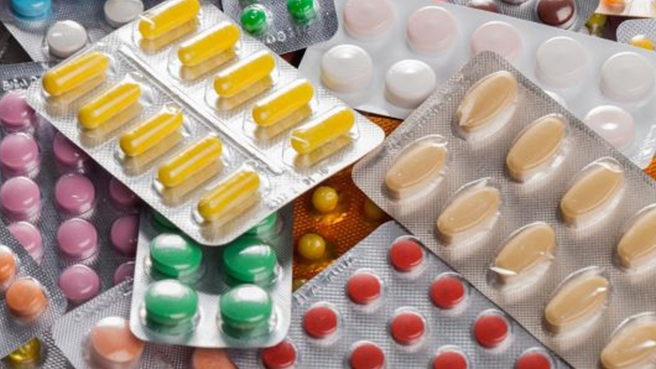 Medicine Price | గుడ్ న్యూస్ చెప్పిన NPPA.. 54 రకాల మందులపై ధరల తగ్గింపు..! Medicine Price | గుడ్ న్యూస్ చెప్పిన NPPA.. 54 రకాల మందులపై ధరల తగ్గింపు..!