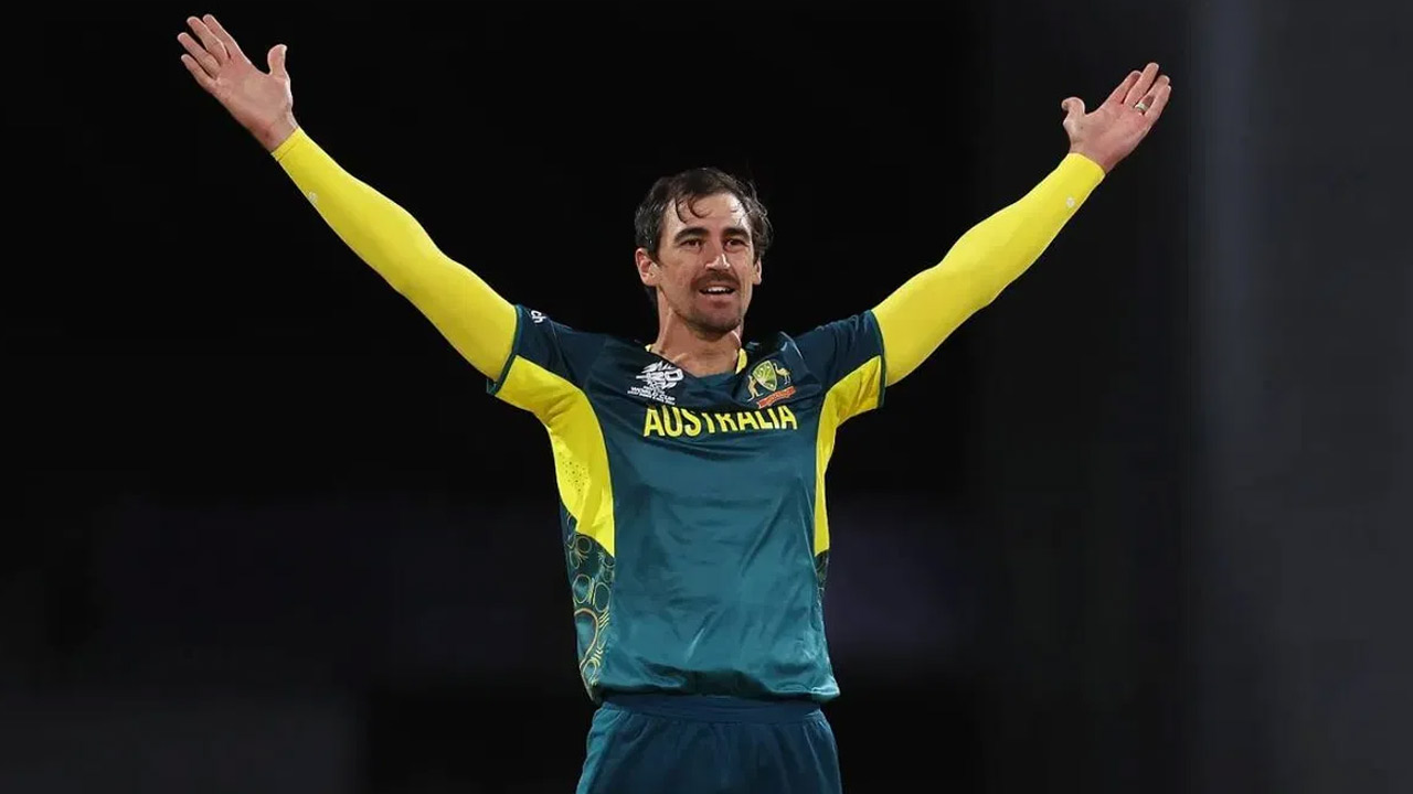 T20 World Cup | వరల్డ్కప్ చరిత్రలో అత్యధిక వికెట్లు తీసిన బౌలర్గా స్టార్క్ రికార్డు..! T20 World Cup | వరల్డ్కప్ చరిత్రలో అత్యధిక వికెట్లు తీసిన బౌలర్గా స్టార్క్ రికార్డు..!