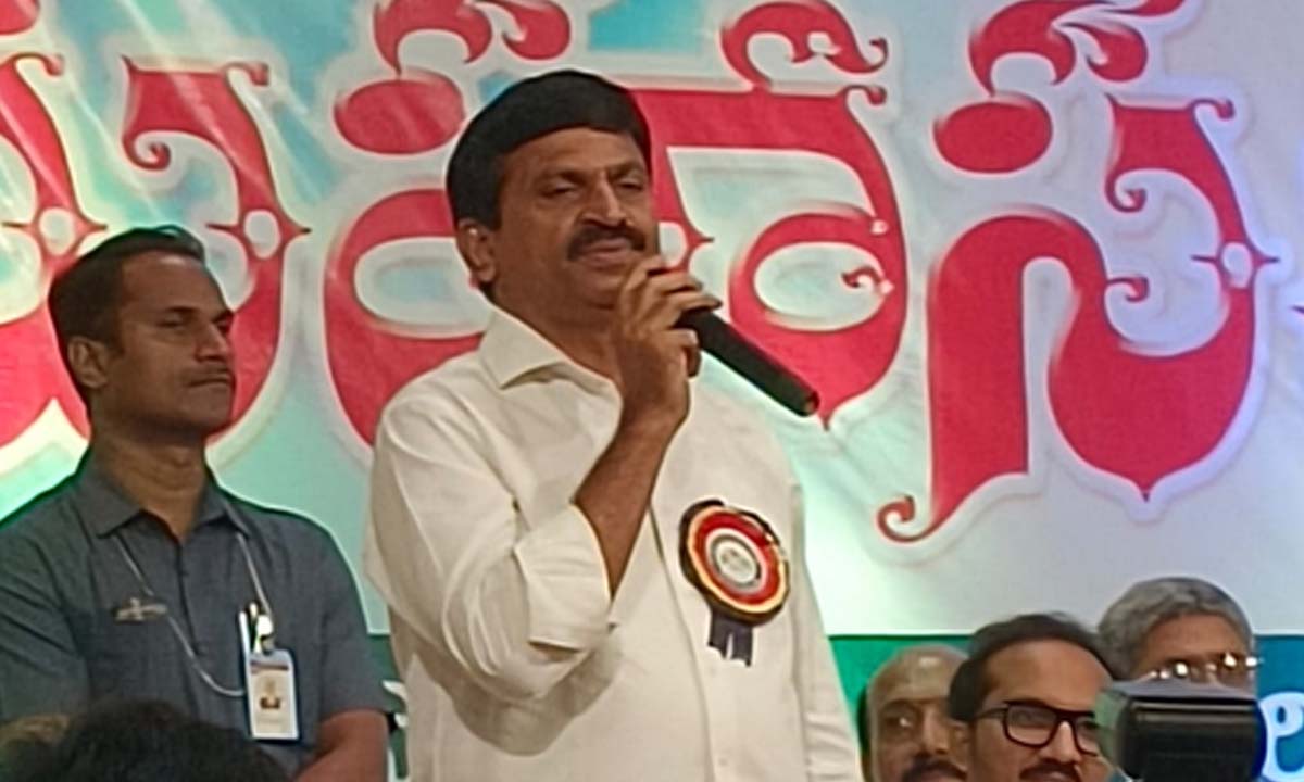 జర్నలిస్టుల ఇళ్ల స్థలాల మంజూరీకి త్వరలోనే పాలసీ … పొంగులేటి శ్రీనివాస్ రెడ్డి జర్నలిస్టుల ఇళ్ల స్థలాల మంజూరీకి త్వరలోనే పాలసీ … పొంగులేటి శ్రీనివాస్ రెడ్డి