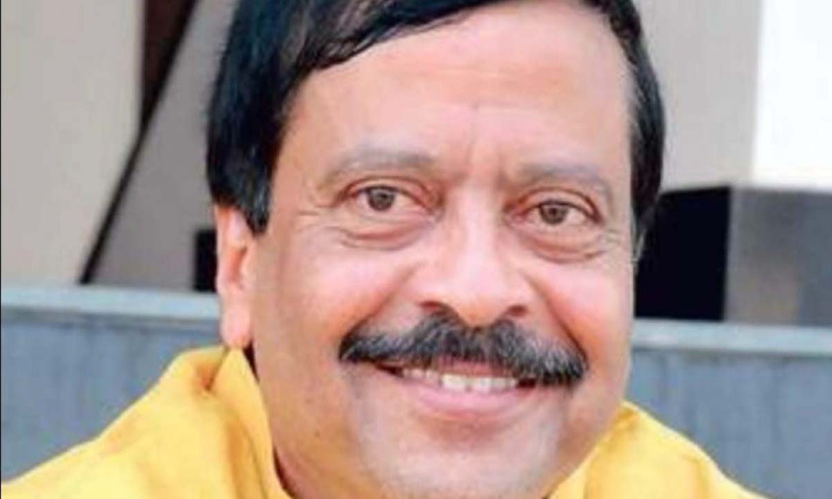 ఒడిస్సా సీఎం రేసులో పూజారి.. అధిష్టానం పిలుపుతో ఢిల్లీకి పయనం ఒడిస్సా సీఎం రేసులో పూజారి.. అధిష్టానం పిలుపుతో ఢిల్లీకి పయనం