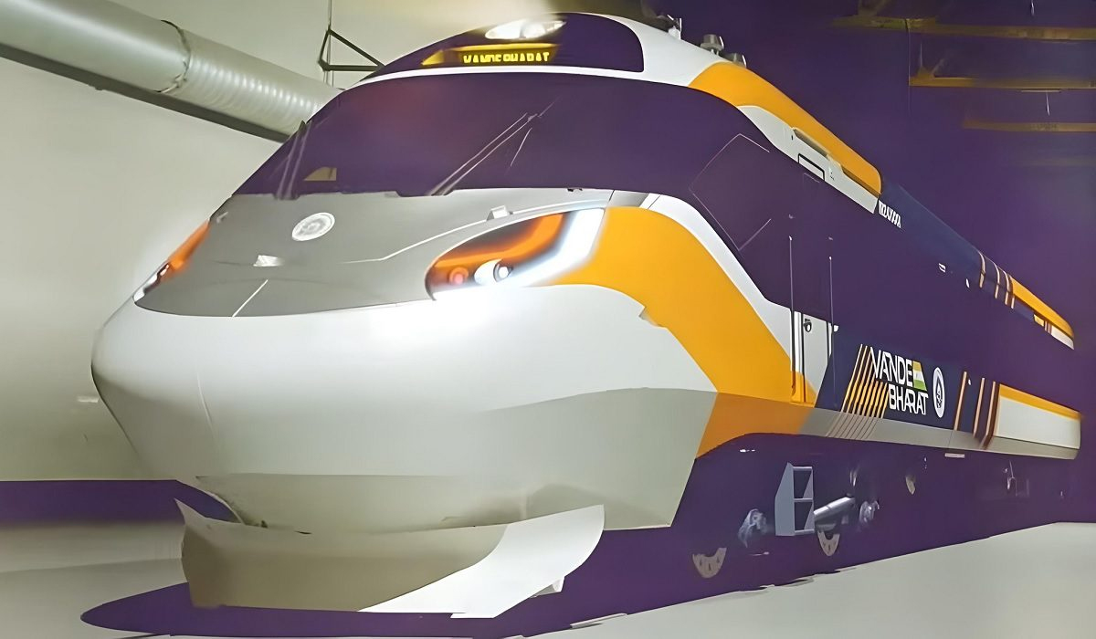 Vande Bharat Sleeper | త్వరలో పట్టాలెక్కనున్న వందే భారత్ స్లీపర్..! ట్రయల్ రన్ ఎప్పుడంటే..? Vande Bharat Sleeper | త్వరలో పట్టాలెక్కనున్న వందే భారత్ స్లీపర్..! ట్రయల్ రన్ ఎప్పుడంటే..?
