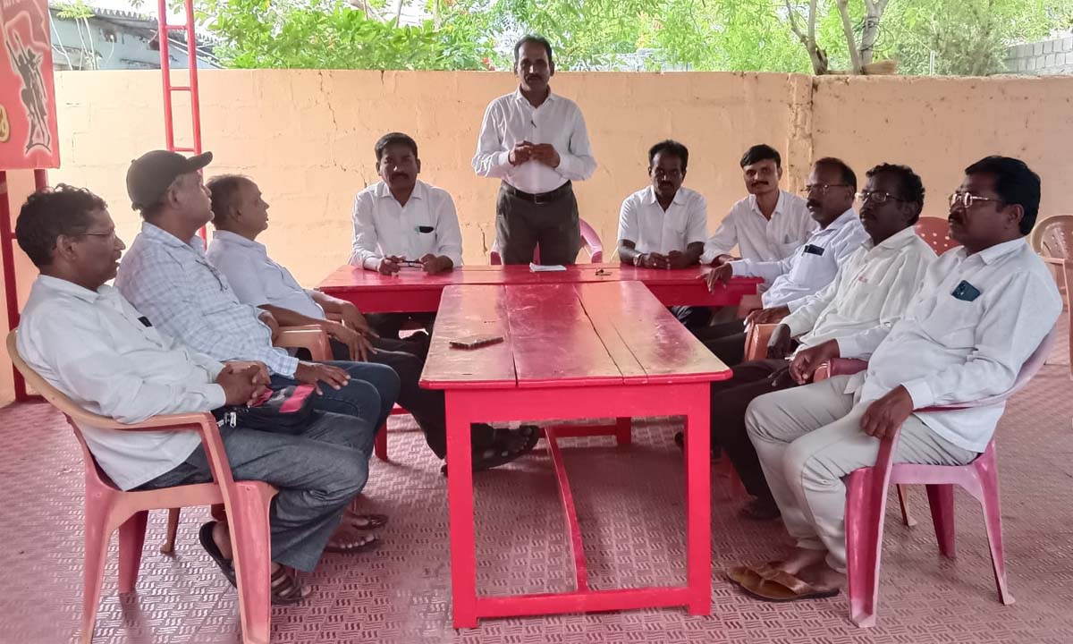 బి.సి మహా ధర్నాను జయప్రదం చేయండి బి.సి మహా ధర్నాను జయప్రదం చేయండి