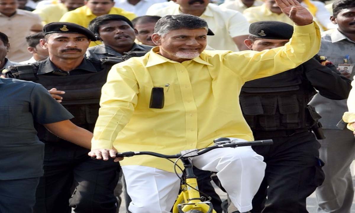 చంద్రబాబు రాకతో సీఎం నినాదాల హోరు నేడు సంబరాలకు సిద్ధం కావాలన్న.. బాబు చంద్రబాబు రాకతో సీఎం నినాదాల హోరు నేడు సంబరాలకు సిద్ధం కావాలన్న.. బాబు