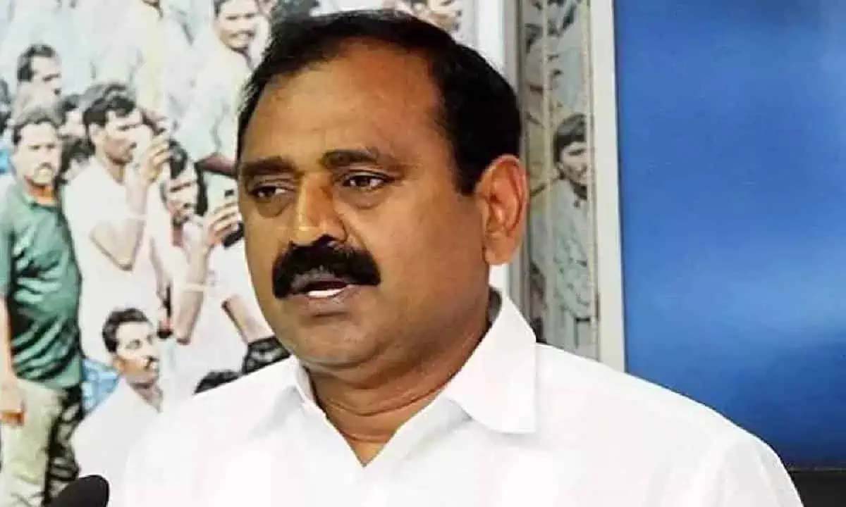టీటీడీ చైర్మన్ పదవికి భూమన రాజీనామా టీటీడీ చైర్మన్ పదవికి భూమన రాజీనామా