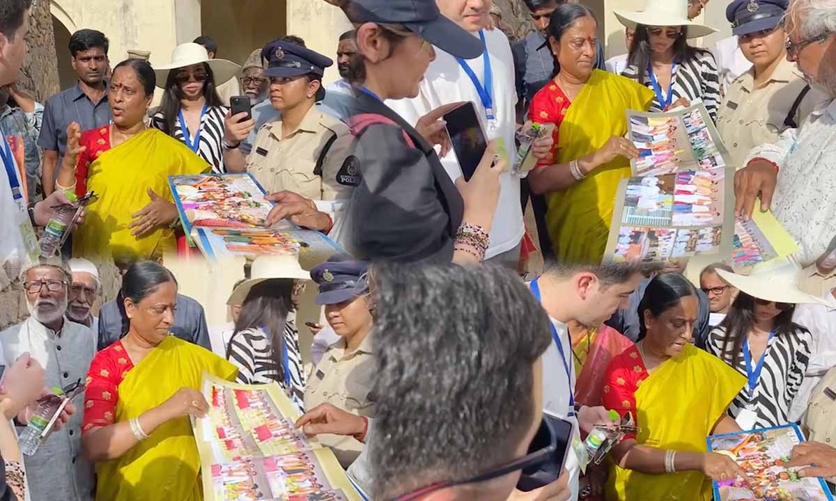 గోల్కోండ కోటను సందర్శించిన విదేశీ మీడియా, అషాడ మాసం బోనాల ఉత్సవాలను వివరించిన … మంత్రి కొండా సురేఖ గోల్కోండ కోటను సందర్శించిన విదేశీ మీడియా, అషాడ మాసం బోనాల ఉత్సవాలను వివరించిన … మంత్రి కొండా సురేఖ