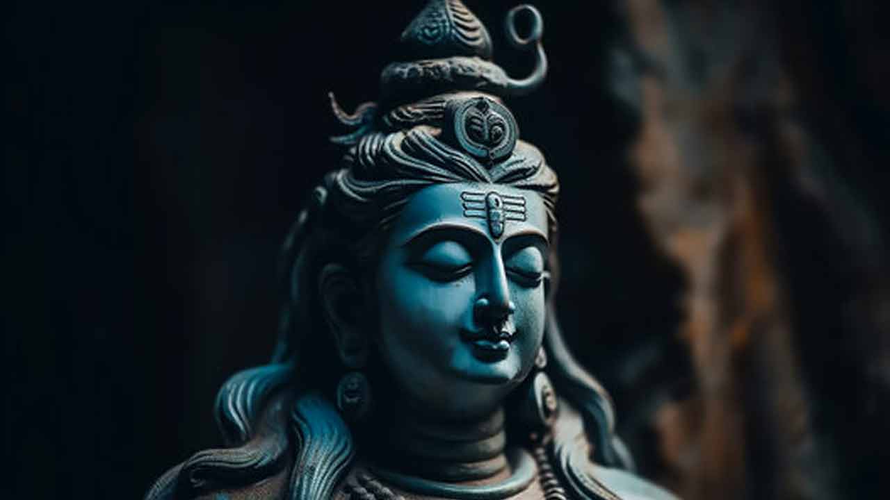 బీపీ, షుగర్తో బాధపడుతున్నారా..? శివుడిని ఇలా పూజిస్తే అన్నీ మాయం..! బీపీ, షుగర్తో బాధపడుతున్నారా..? శివుడిని ఇలా పూజిస్తే అన్నీ మాయం..!
