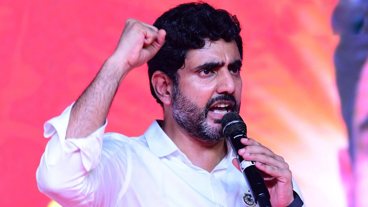 Nara Lokesh | 39 ఏండ్ల తర్వాత మంగళగిరిలో టీడీపీ విజయం.. చరిత్ర సృష్టించిన నారా లోకేశ్ Nara Lokesh | 39 ఏండ్ల తర్వాత మంగళగిరిలో టీడీపీ విజయం.. చరిత్ర సృష్టించిన నారా లోకేశ్