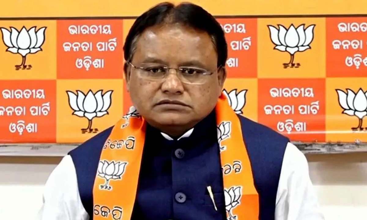 ఒడిస్సా తొలి బీజేపీ ముఖ్యమంత్రిగా … మోహన్ చరణ్ మాఝీ ప్రమాణస్వీకారం ఒడిస్సా తొలి బీజేపీ ముఖ్యమంత్రిగా … మోహన్ చరణ్ మాఝీ ప్రమాణస్వీకారం