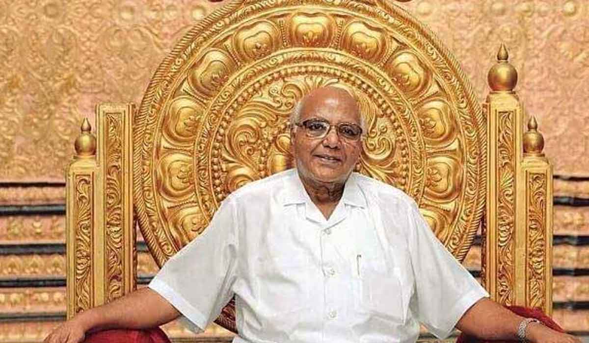 Ramoji Rao| 1999లో ఆ చిత్రాలు తీసి ట్రెండ్ సెట్టర్గా నిలిచిన రామోజీరావు..! Ramoji Rao| 1999లో ఆ చిత్రాలు తీసి ట్రెండ్ సెట్టర్గా నిలిచిన రామోజీరావు..!