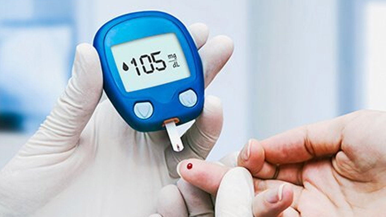 Health tips | షుగర్ పేషెంట్లు సమస్యను తగ్గించుకోవాలంటే ఈ మూడింటిని తప్పక పాటించాలి..! Health tips | షుగర్ పేషెంట్లు సమస్యను తగ్గించుకోవాలంటే ఈ మూడింటిని తప్పక పాటించాలి..!