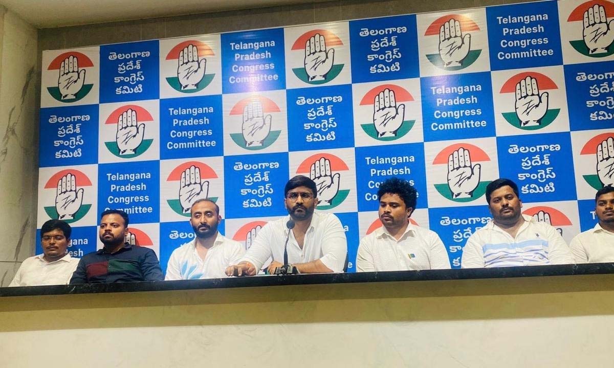 బావ బామ్మర్థి పోరు డైవర్ట్ చేసేందుకే ప్రభుత్వంపై విమర్శలు … ఎమ్మెల్సీ బల్మూరి వెంకట్ స్పష్టీకరణ బావ బామ్మర్థి పోరు డైవర్ట్ చేసేందుకే ప్రభుత్వంపై విమర్శలు … ఎమ్మెల్సీ బల్మూరి వెంకట్ స్పష్టీకరణ