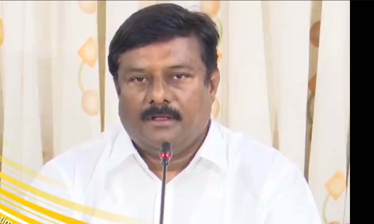 Eleti Maheshwar Reddy | అసెంబ్లీ సమావేశాలపై సీఎం రేవంత్రెడ్డికి జంకు … బీజేఎల్పీ నేత ఏలేటి ఫైర్ Eleti Maheshwar Reddy | అసెంబ్లీ సమావేశాలపై సీఎం రేవంత్రెడ్డికి జంకు … బీజేఎల్పీ నేత ఏలేటి ఫైర్