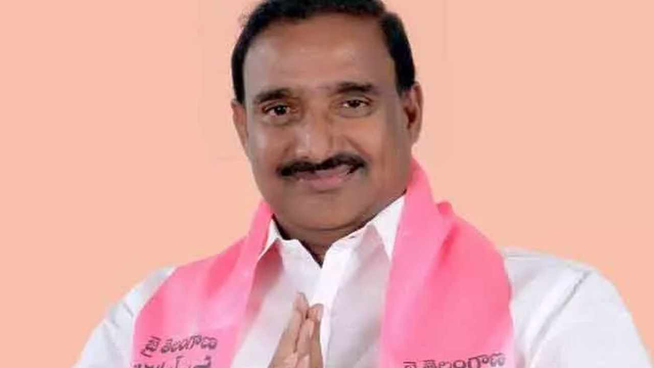 BRS MLA | బీఆర్ఎస్ నుంచి ఆగని వలసలు.. నేడు కాంగ్రెస్లోకి మరో ఎమ్మెల్యే..! BRS MLA | బీఆర్ఎస్ నుంచి ఆగని వలసలు.. నేడు కాంగ్రెస్లోకి మరో ఎమ్మెల్యే..!