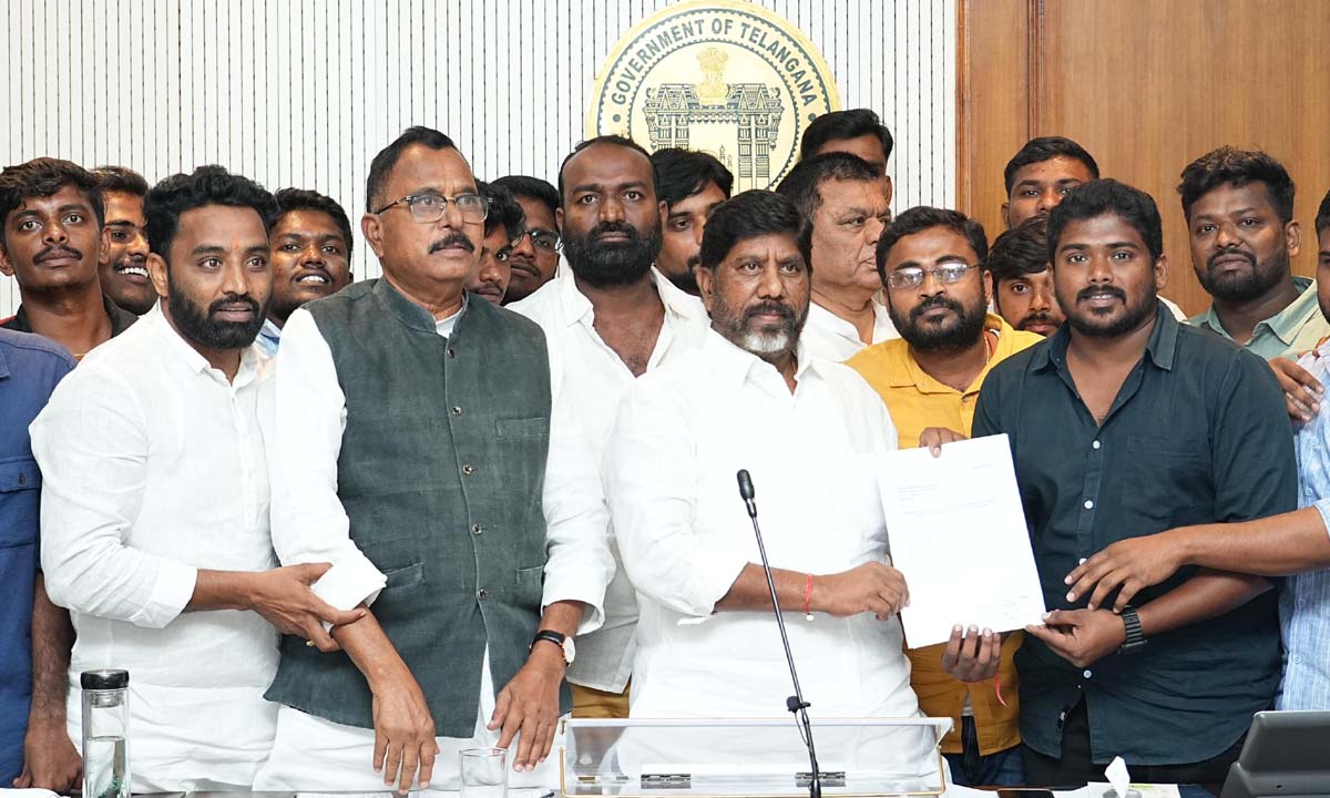 GROUP 2 EXAMS | గ్రూప్ 2 పరీక్ష వాయిదా! డిసెంబర్లో నిర్వహణ … ఈ మేరకు ఉత్తర్వులు జారీ చేసిన టీజీపీఎస్సీ GROUP 2 EXAMS | గ్రూప్ 2 పరీక్ష వాయిదా! డిసెంబర్లో నిర్వహణ … ఈ మేరకు ఉత్తర్వులు జారీ చేసిన టీజీపీఎస్సీ
