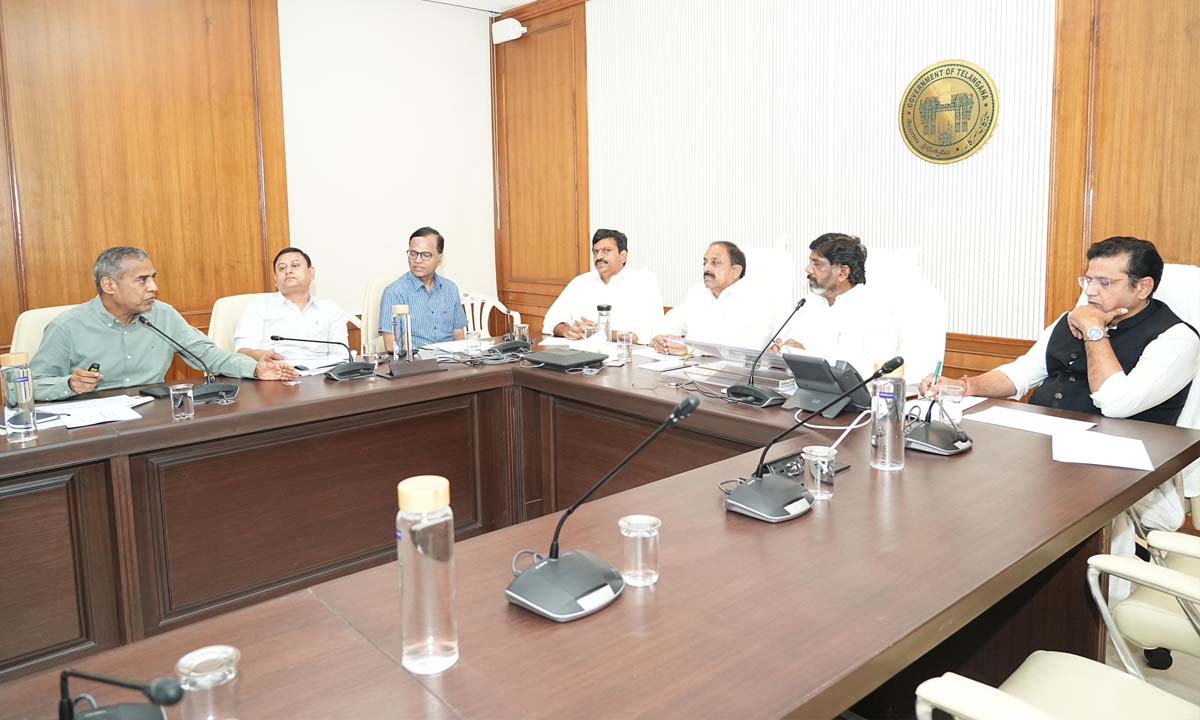 ఫార్మా ఎగుమతుల్లో తెలంగాణ మేటీ: డిప్యూడీ సీఎం భట్టి విక్రమార్క ఫార్మా ఎగుమతుల్లో తెలంగాణ మేటీ: డిప్యూడీ సీఎం భట్టి విక్రమార్క